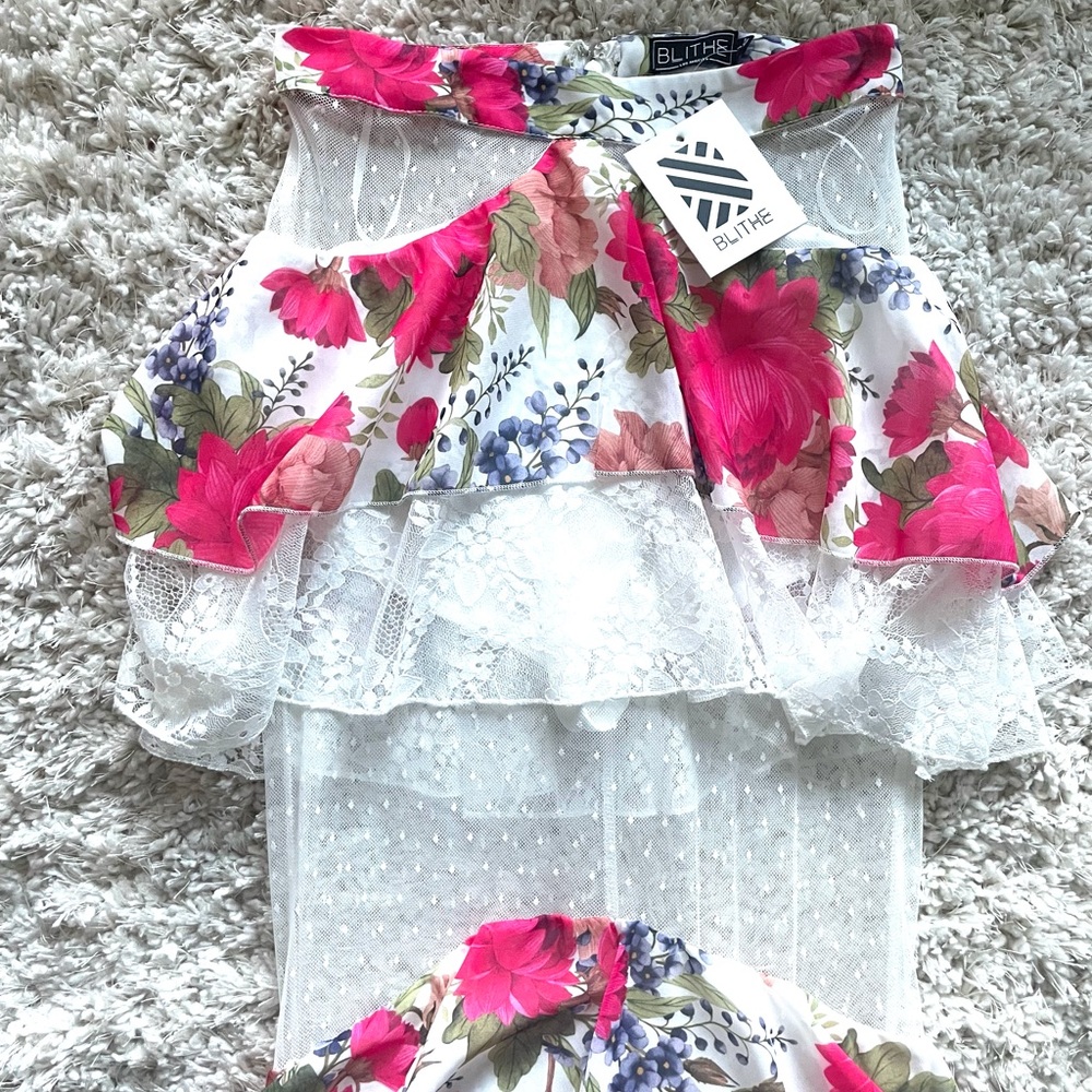 Floral two piece set - Picture 4 of 5